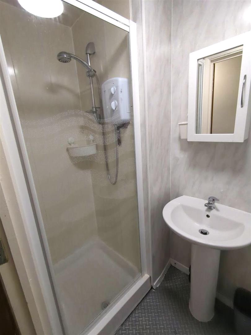 9 Turners Lane,Broomhill,Sheffield S10 1BP,3 Bedrooms Bedrooms,1 BathroomBathrooms,Flat,1227